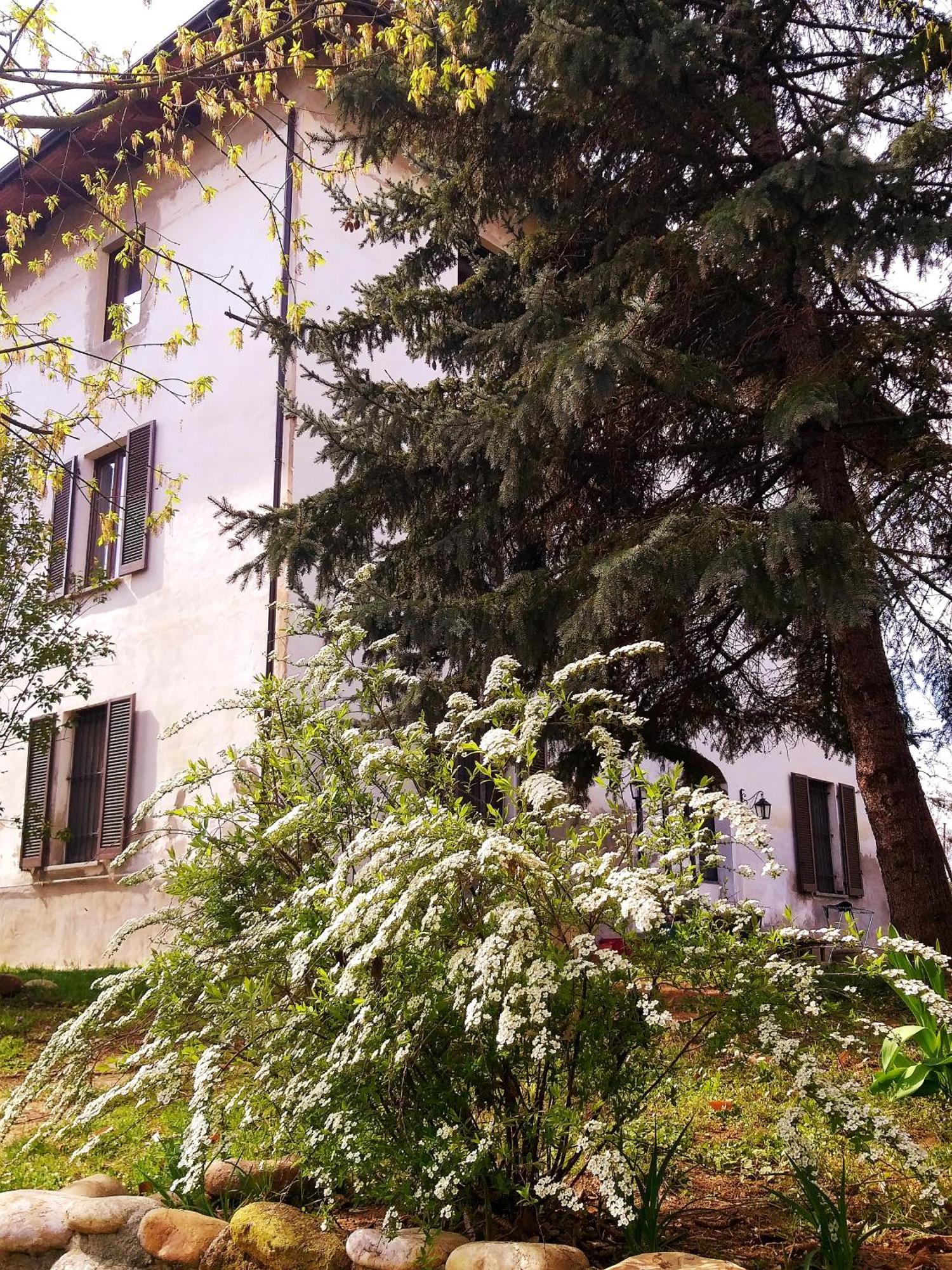 Villa Amai Lequio Tanaro Exterior photo